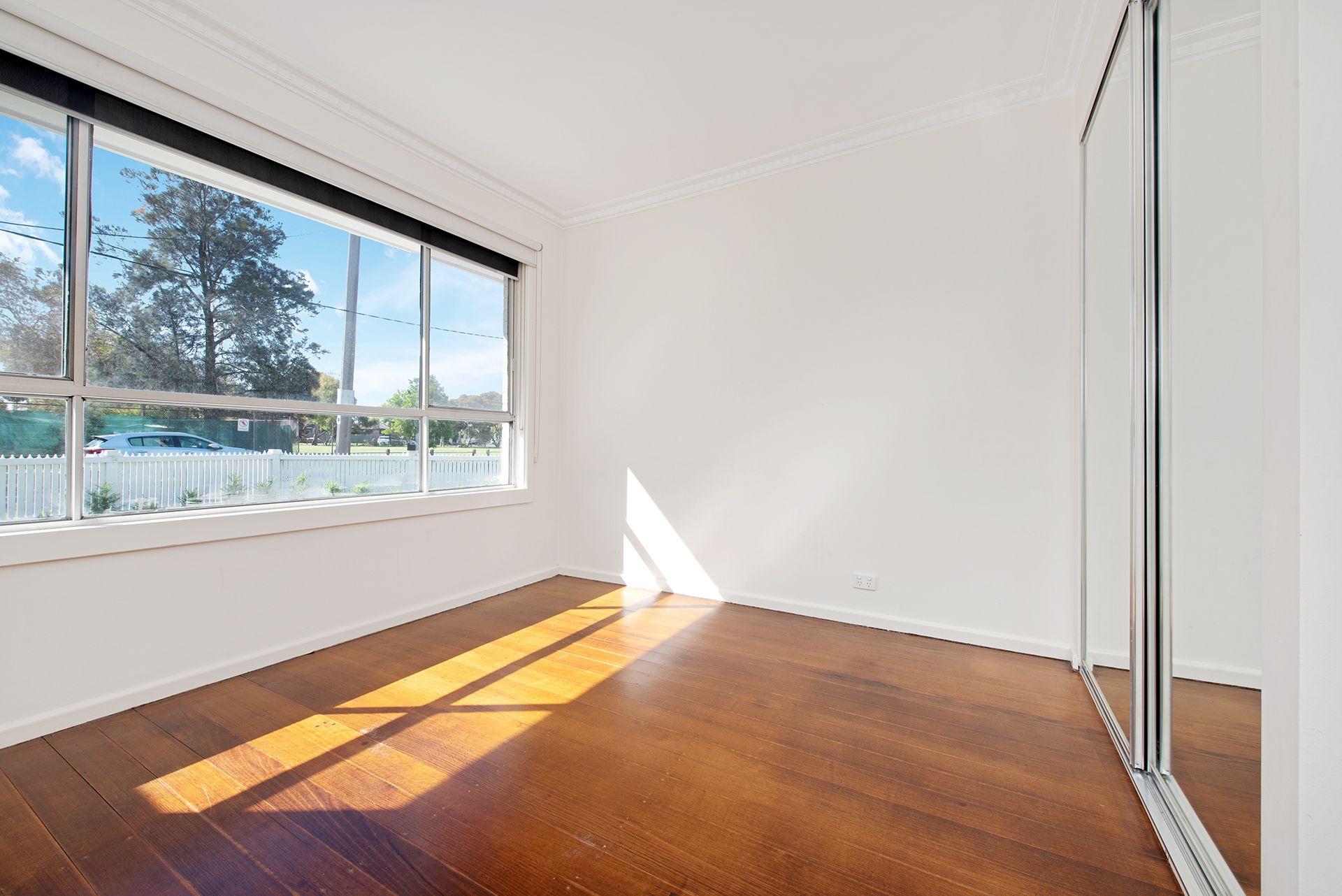 25 Ronald Avenue Altona North VIC, Altona North - Thumbnail 6