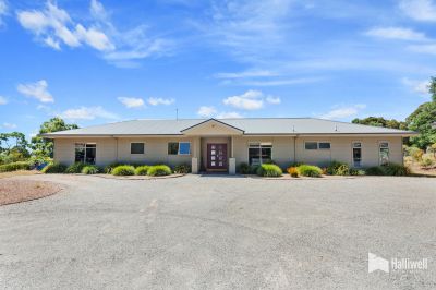 191 Knox Drive, South Spreyton, South Spreyton - Thumbnail 3