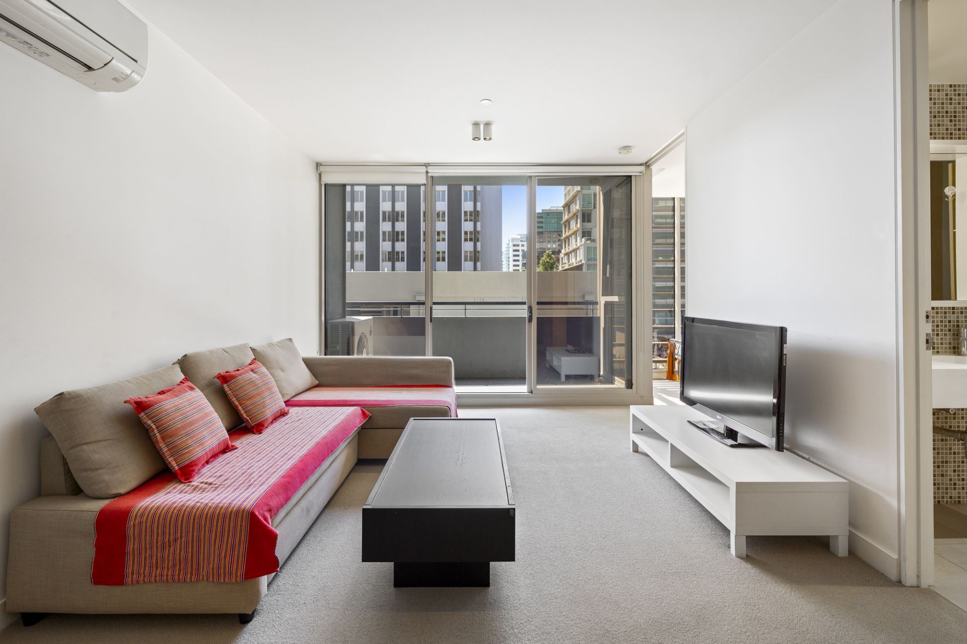 314/74 Queens Road Melbourne VIC, Melbourne - Thumbnail 6