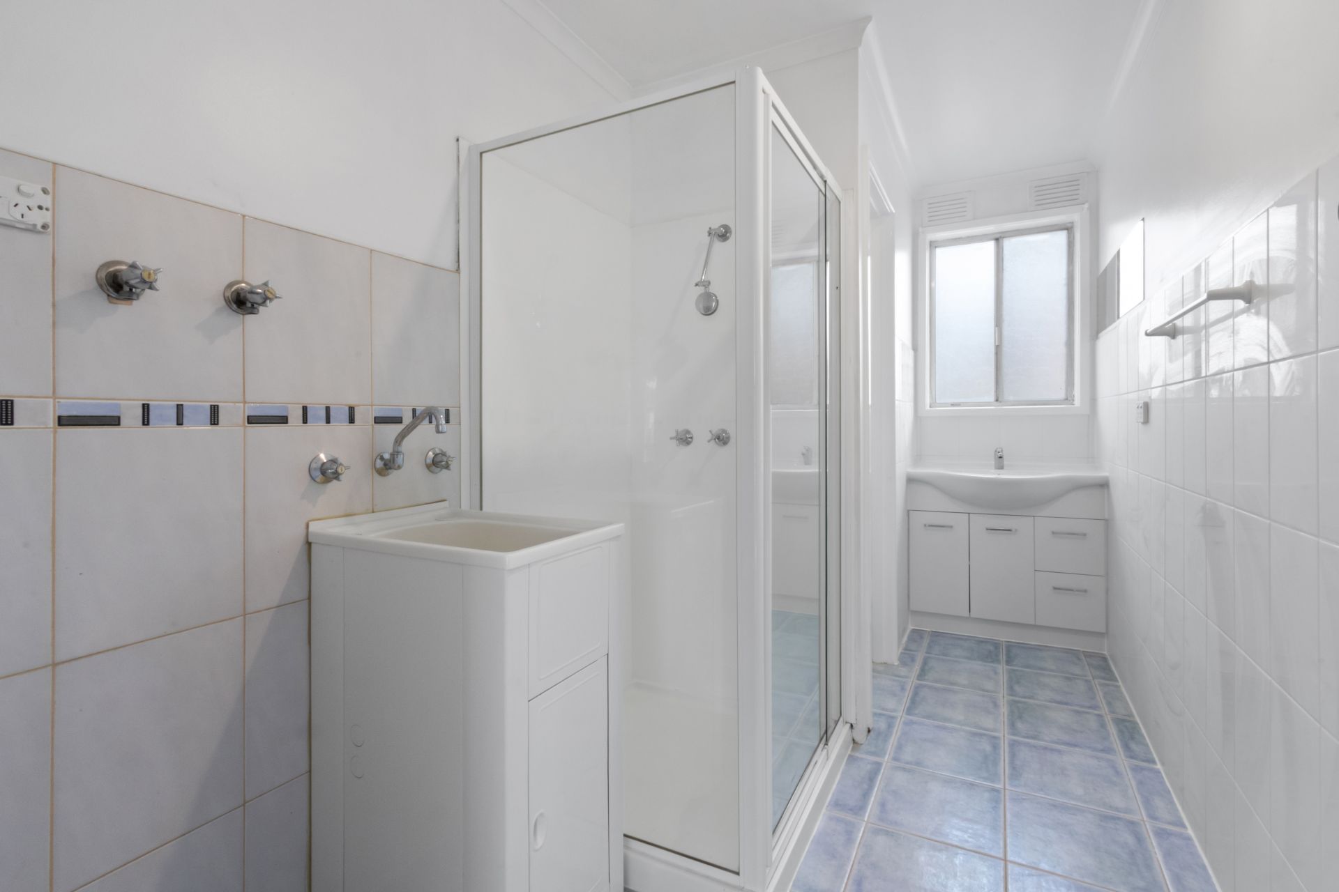 The Perfect Package, Location & Space!
