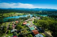 3 Lake Court URUNGA NSW