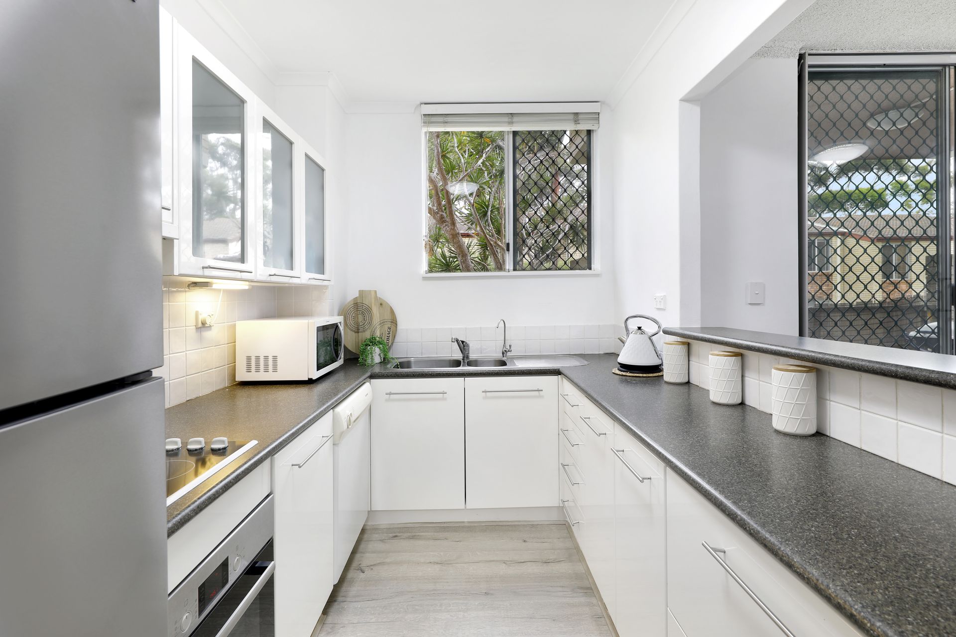 3E/17-31 Sunnyside Avenue, Caringbah, Caringbah - Thumbnail 4