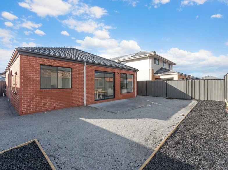 BRAND NEW FOUR BEDROOM FAMILY FAVORITE   *Insp Thu 22nd Sep @ 4:40pm*