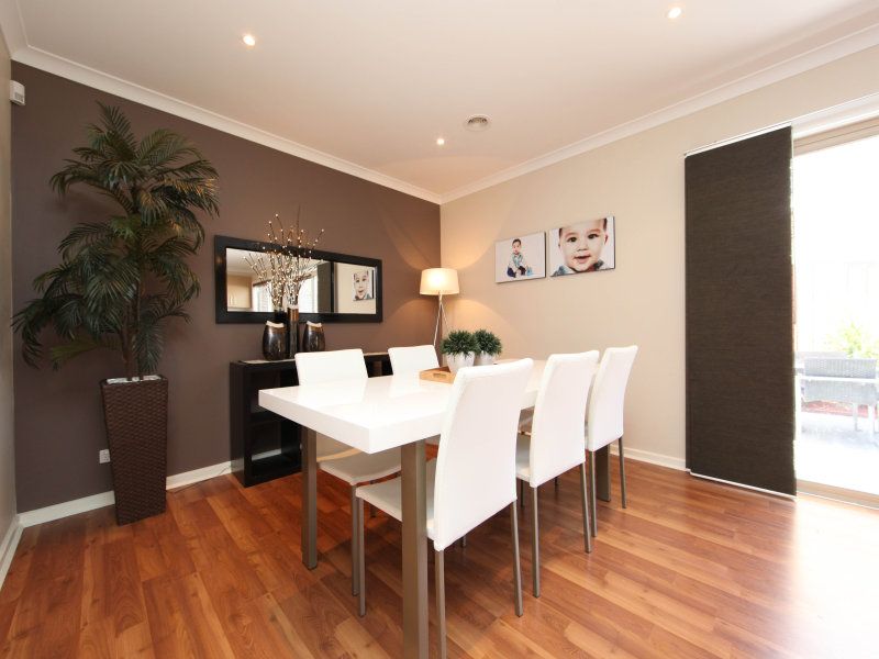 5 Jenolan Way SOUTH MORANG, South Morang - Thumbnail 4