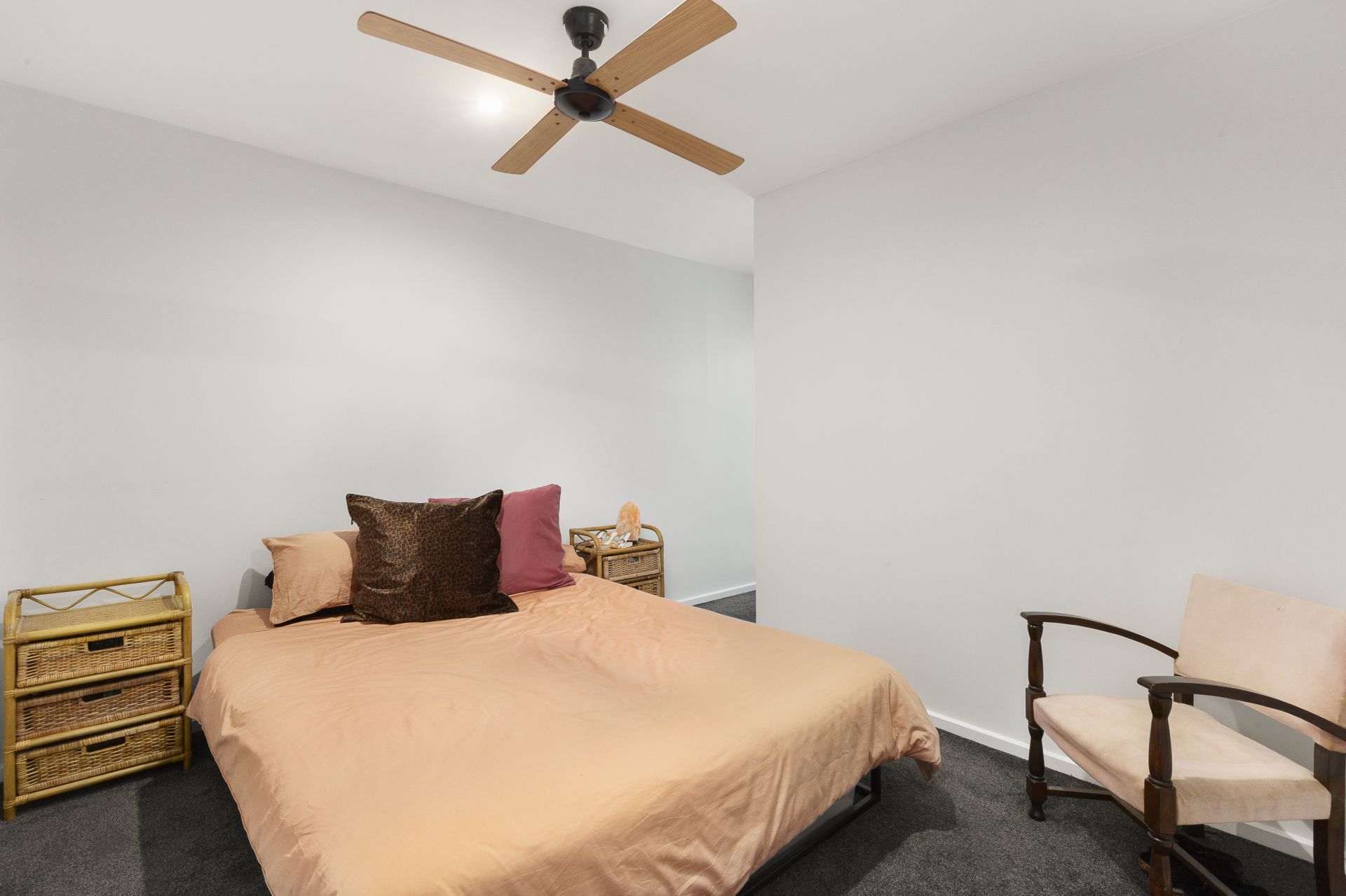Parkside Serenity, Conveniently Positioned