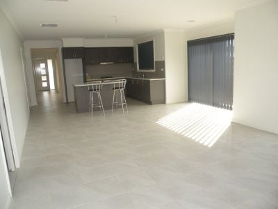 74 Tuross Crescent SOUTH MORANG, South Morang - Thumbnail 6