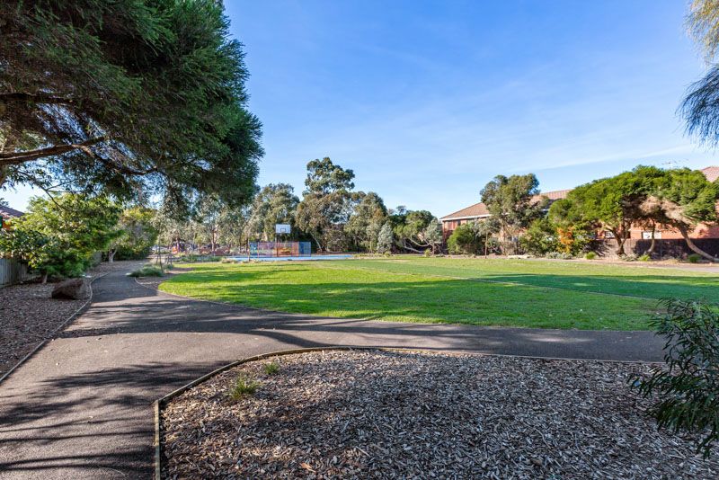 46 Whitehall Street, Footscray - Thumbnail 8