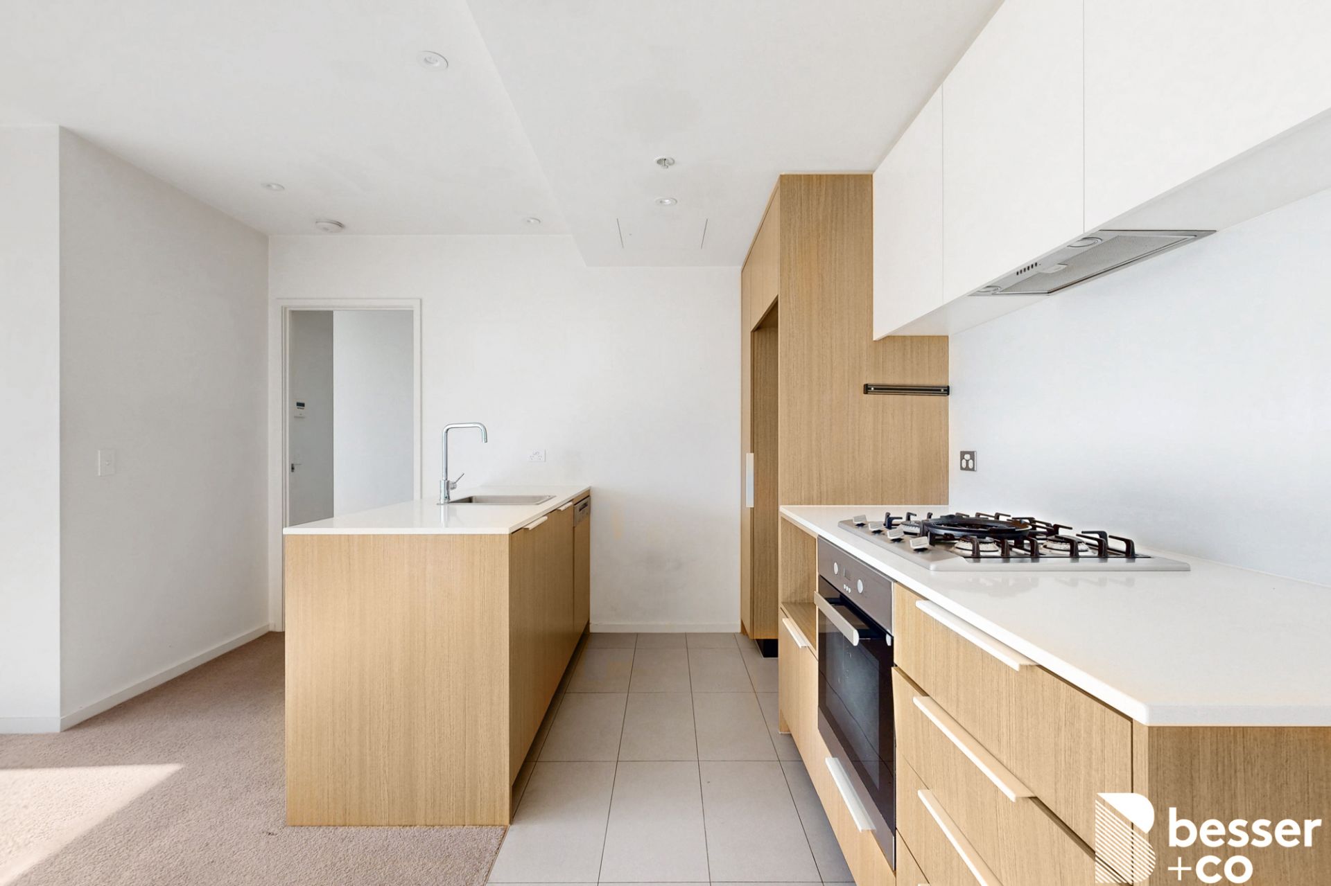 1304e/888 Collins Street, Docklands - Thumbnail 2