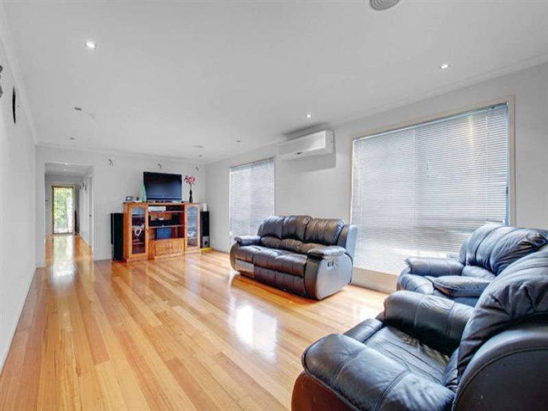 3 Insley Way, Caroline Springs - Thumbnail 5