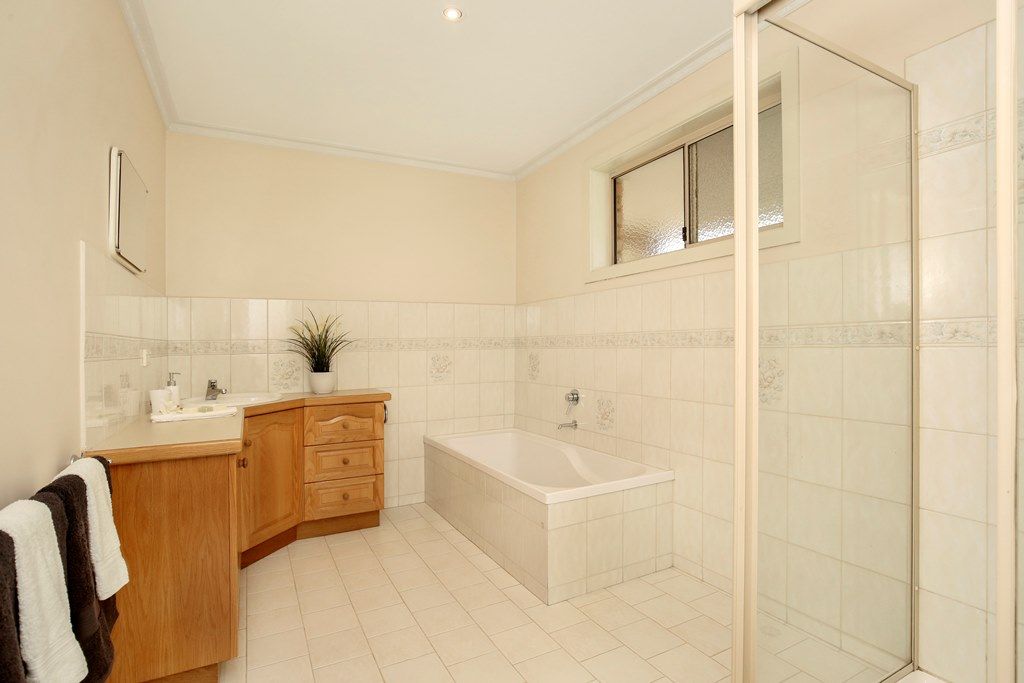 RARE GEM IN SOUGHT AFTER LOCATION   *Insp Thurs 31st Aug @ 5:00pm*