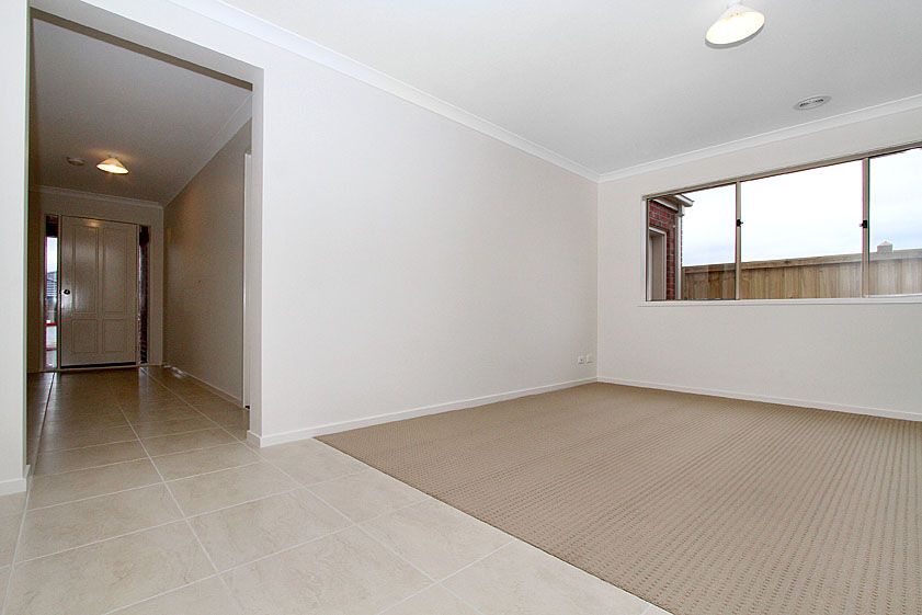 AFFORDABLE, MODERN, SPACIOUS FOUR BEDROOM BEAUTY!