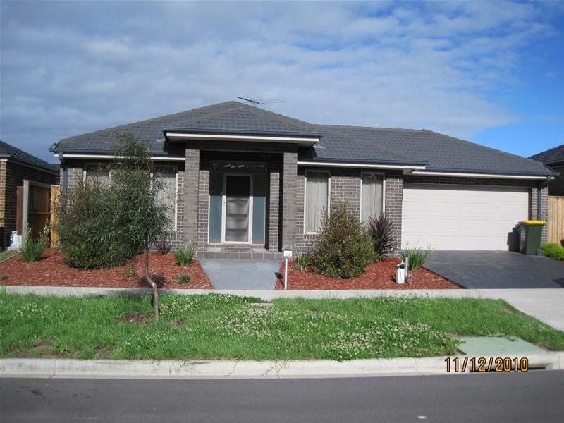 13 Gardense Parade, South Morang
