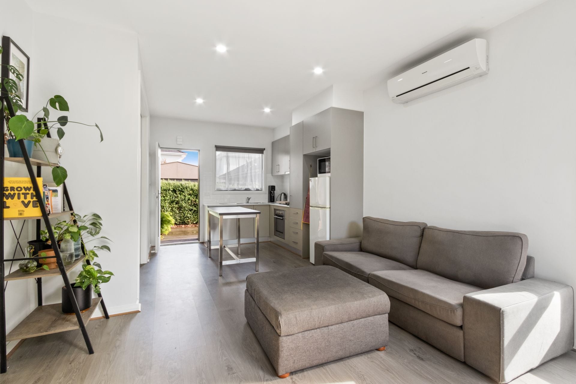 Stylish & Modern