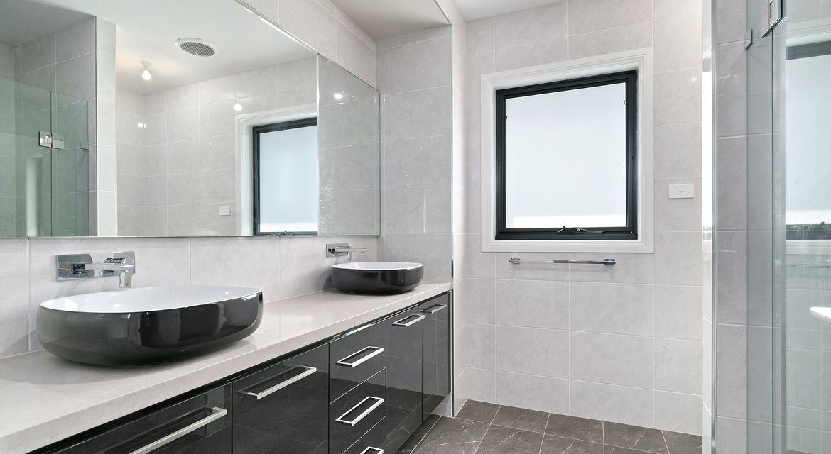 Colebee 44 Coronato Parade