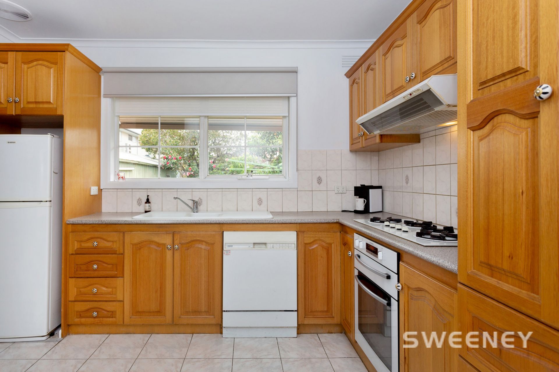 3 Neal Court, Altona North - Thumbnail 5
