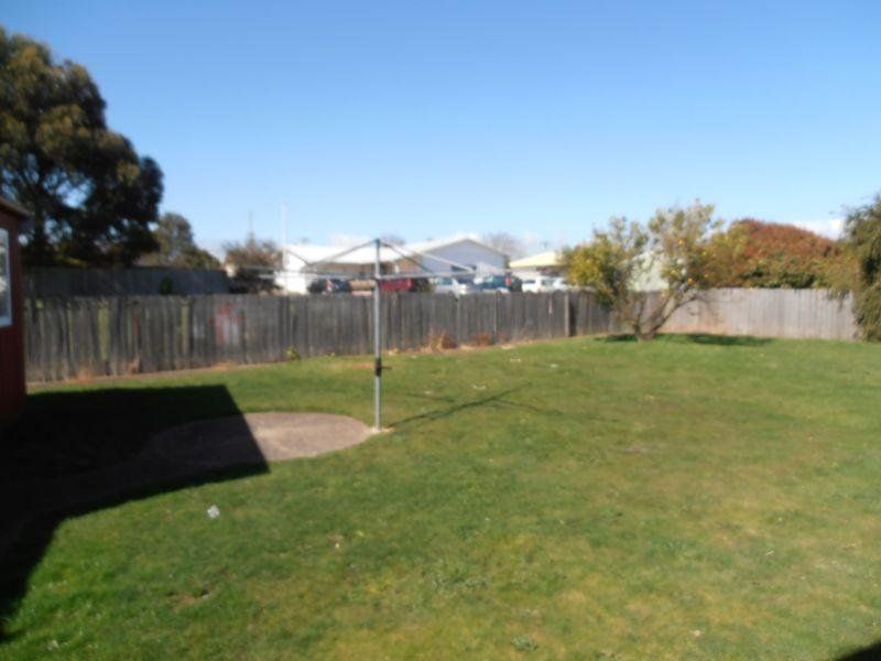 5 Hampden Court, Devonport