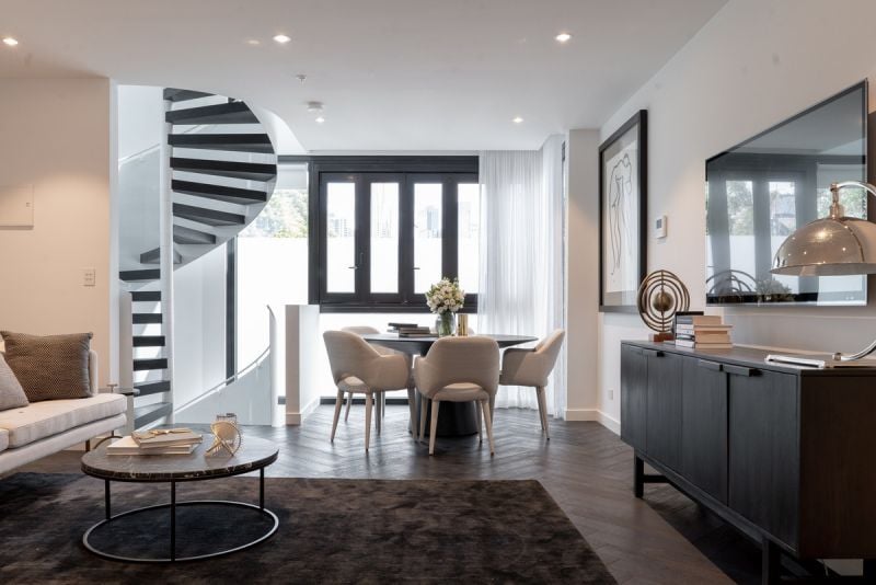 Stylish Three Bedroom Townhome with Two Carparks!