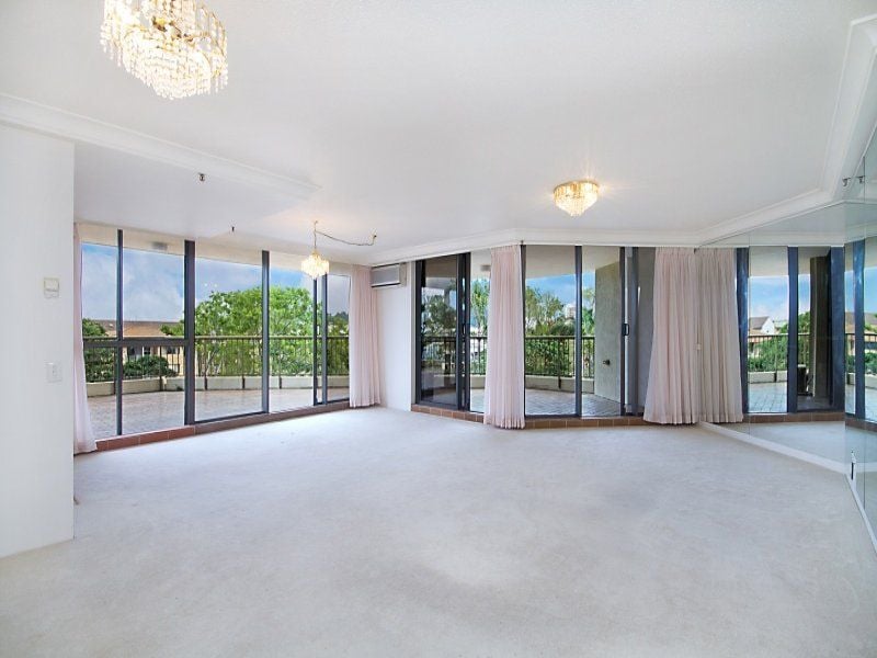 404/53 Bay Street 'Seascape' TWEED HEADS NSW, 'Seascape' Tweed Heads - Thumbnail 4