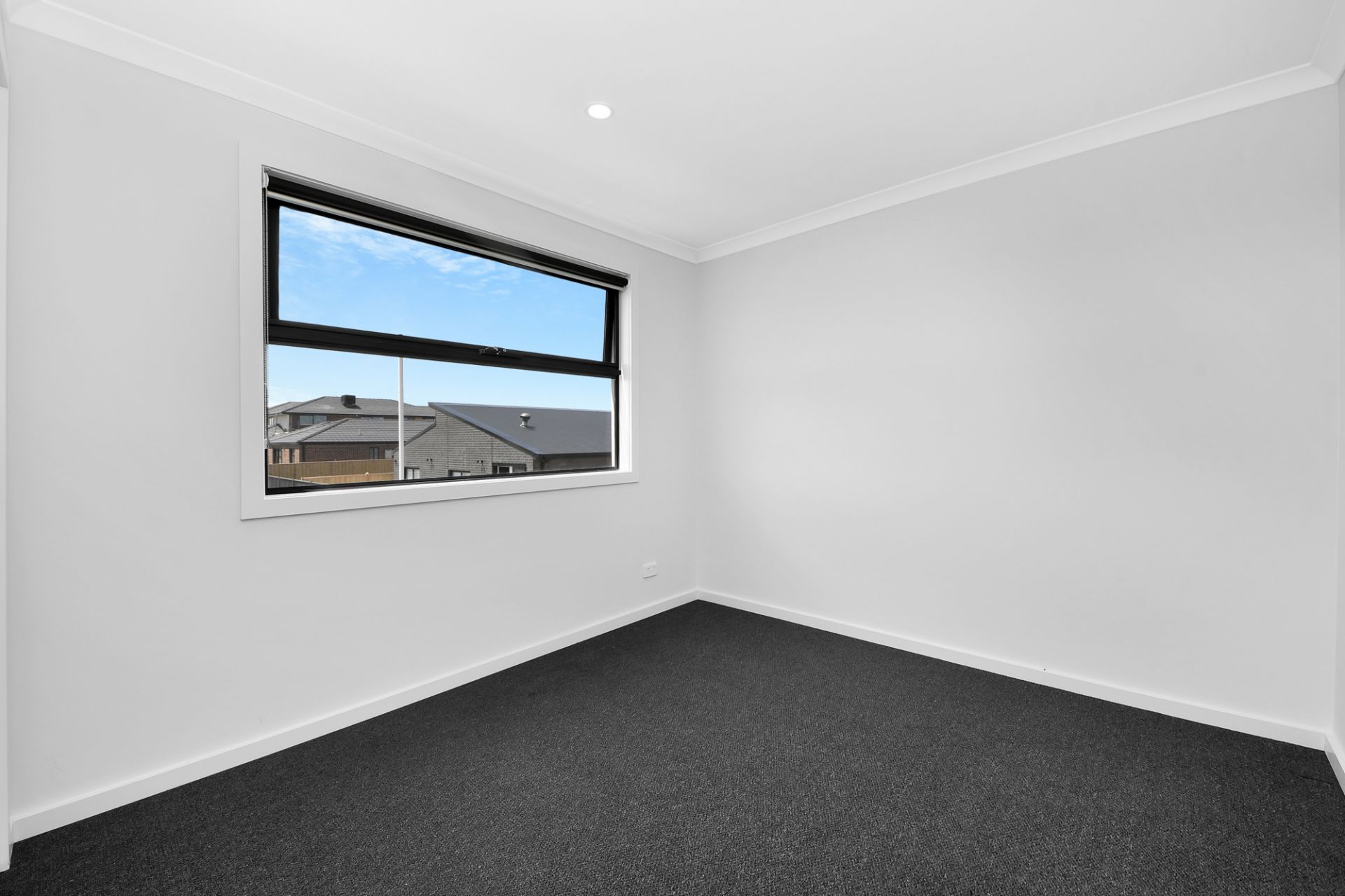 Modern & Brand New Townhouse