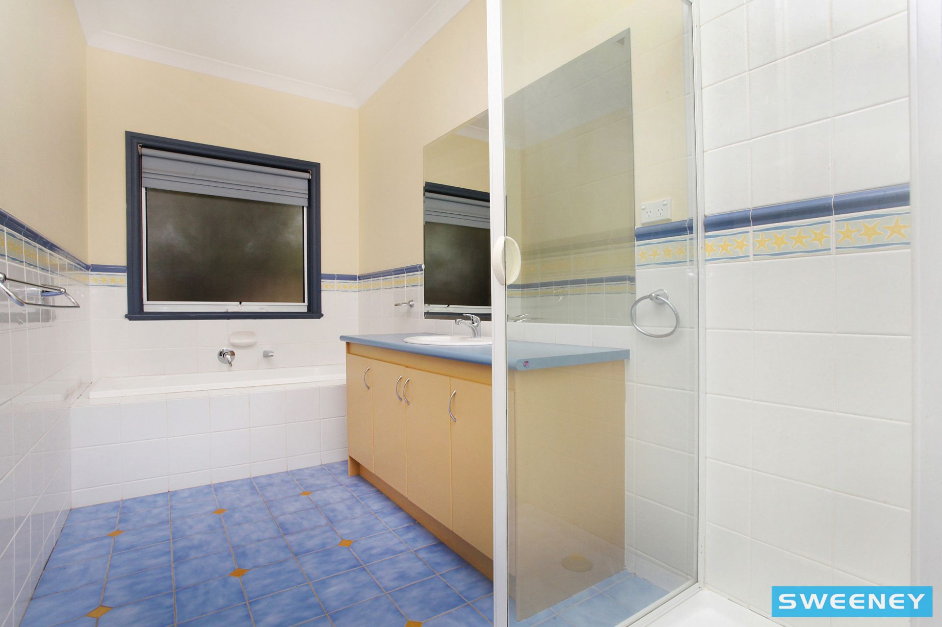 1 Stowhead Lane, Caroline Springs - Thumbnail 8