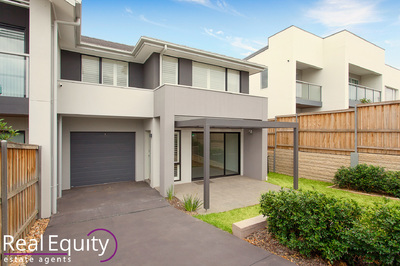 55 Hennessy Avenue, Moorebank