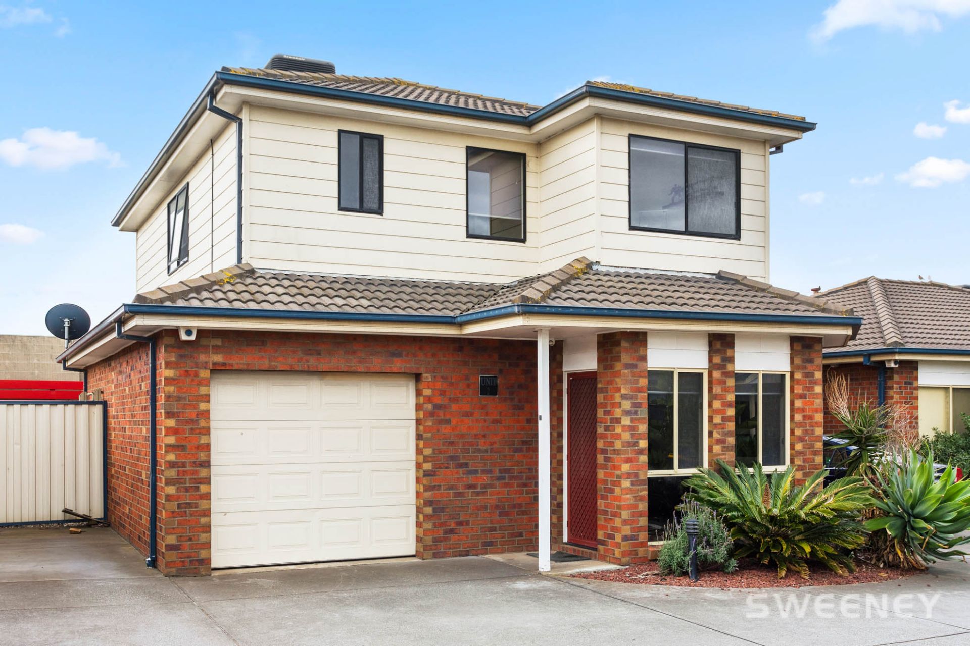 2/25 Ailsa Street South, Altona Meadows - Thumbnail 2