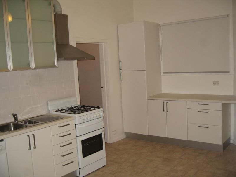 39 Lynch Street FOOTSCRAY VIC, Footscray - Thumbnail 3