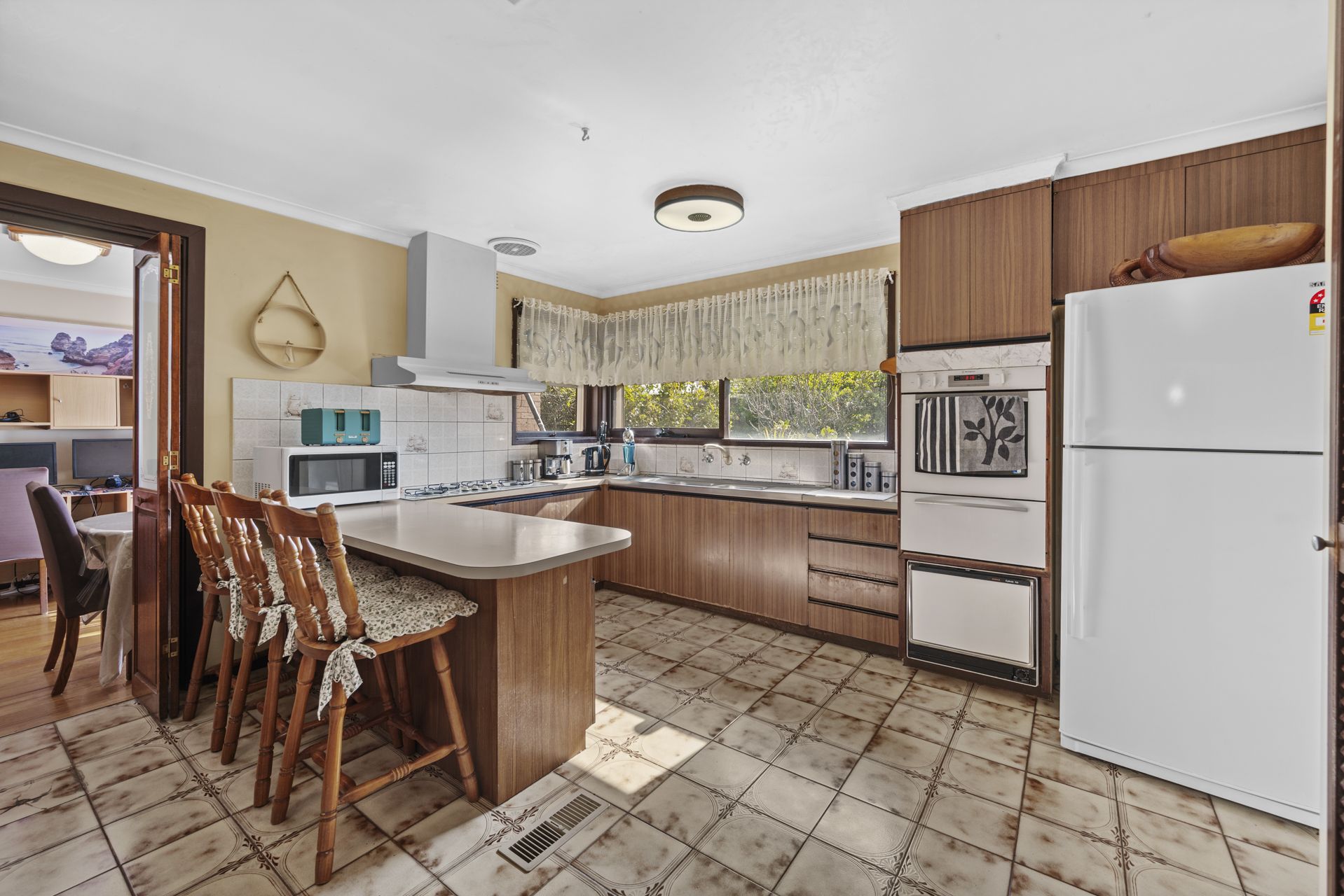 SUBSTANTIAL AND AFFORDABLE FAMILY HOME