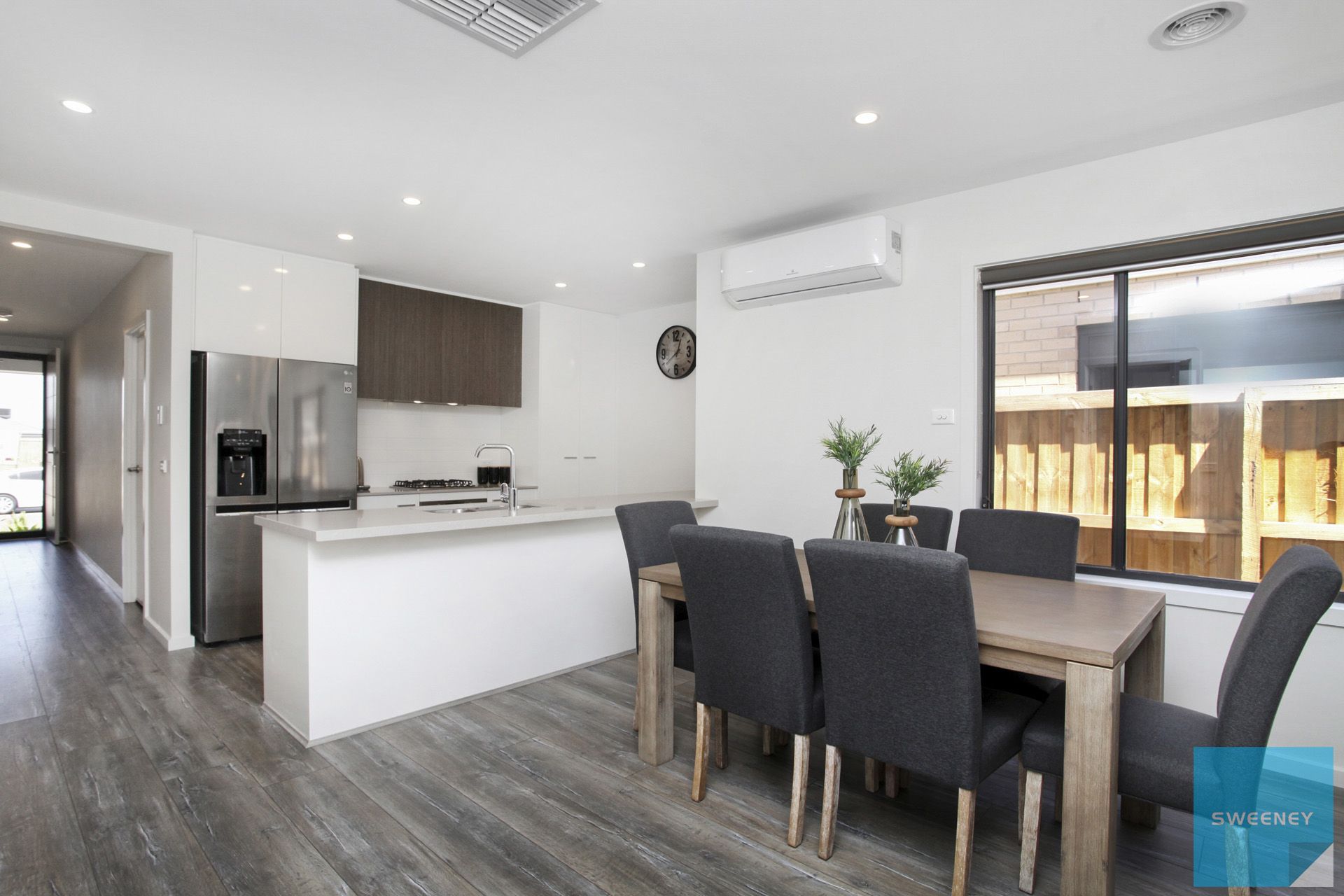 6 Eaglecrest Avenue, Fraser Rise - Thumbnail 6