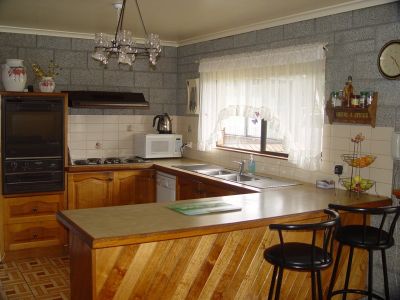 12 Parsons Drive, ACACIA HILLS, Acacia Hills - Thumbnail 3