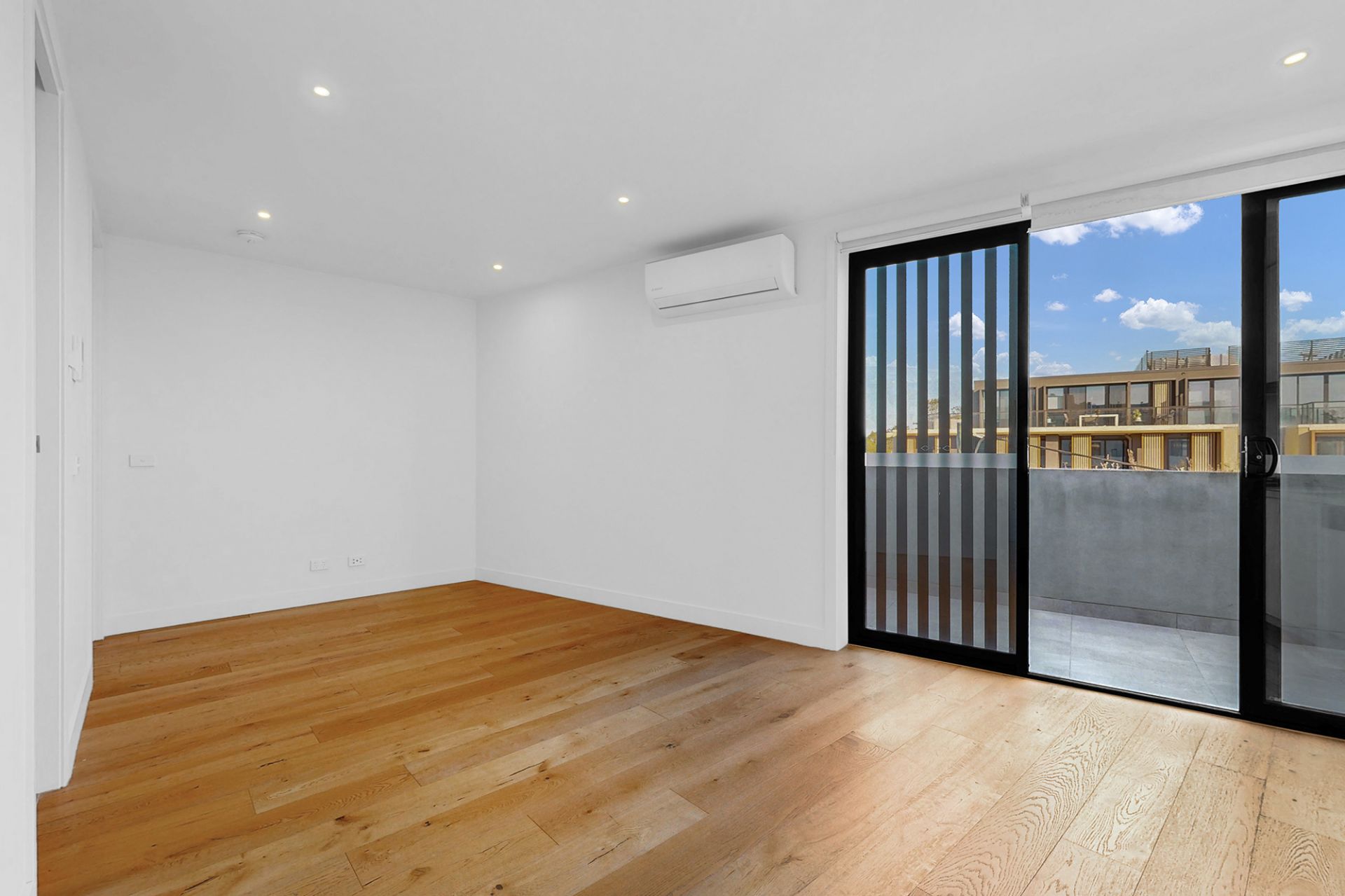 206/253-255 Neerim Road, Carnegie - Thumbnail 7
