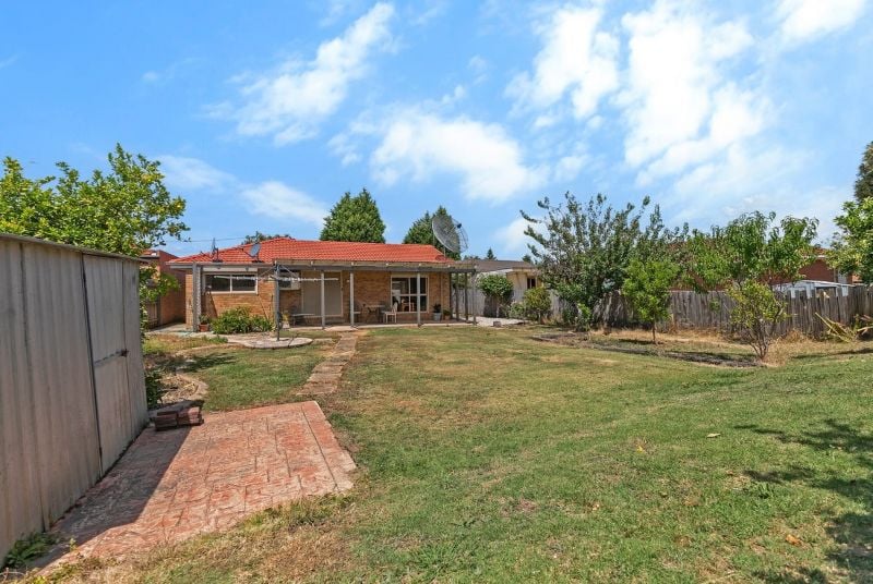 79 Grand Parade, Epping