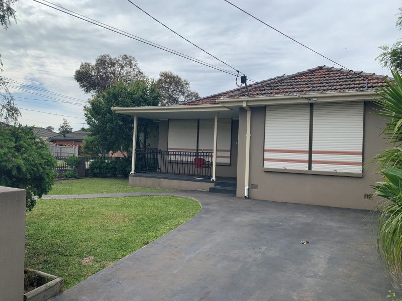 8 San Leandro Drive, Reservoir