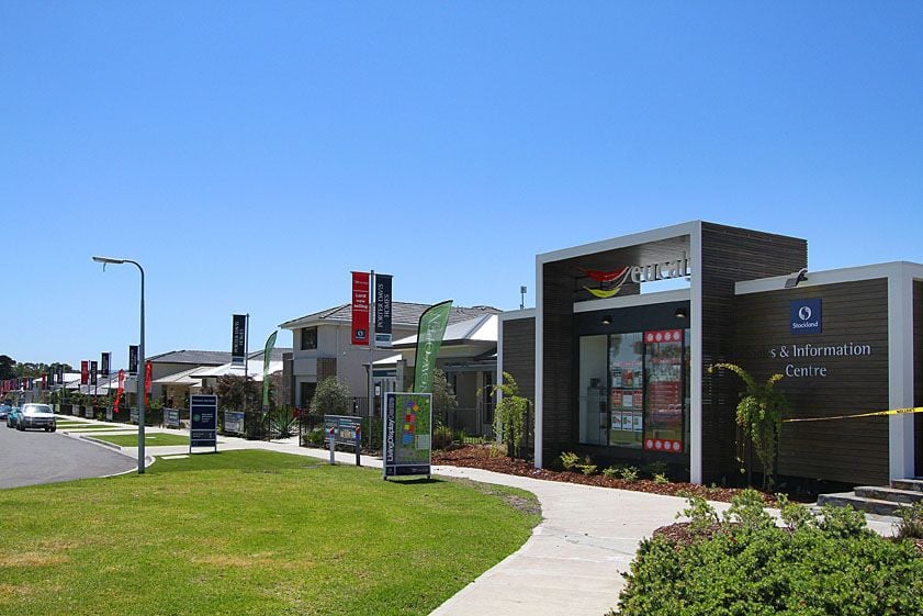 SPACIOUS FAMILY MODERN HOME