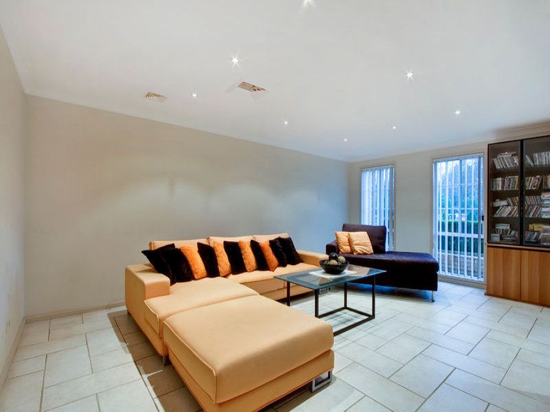 365 Londonderry Road, Londonderry - Thumbnail 7