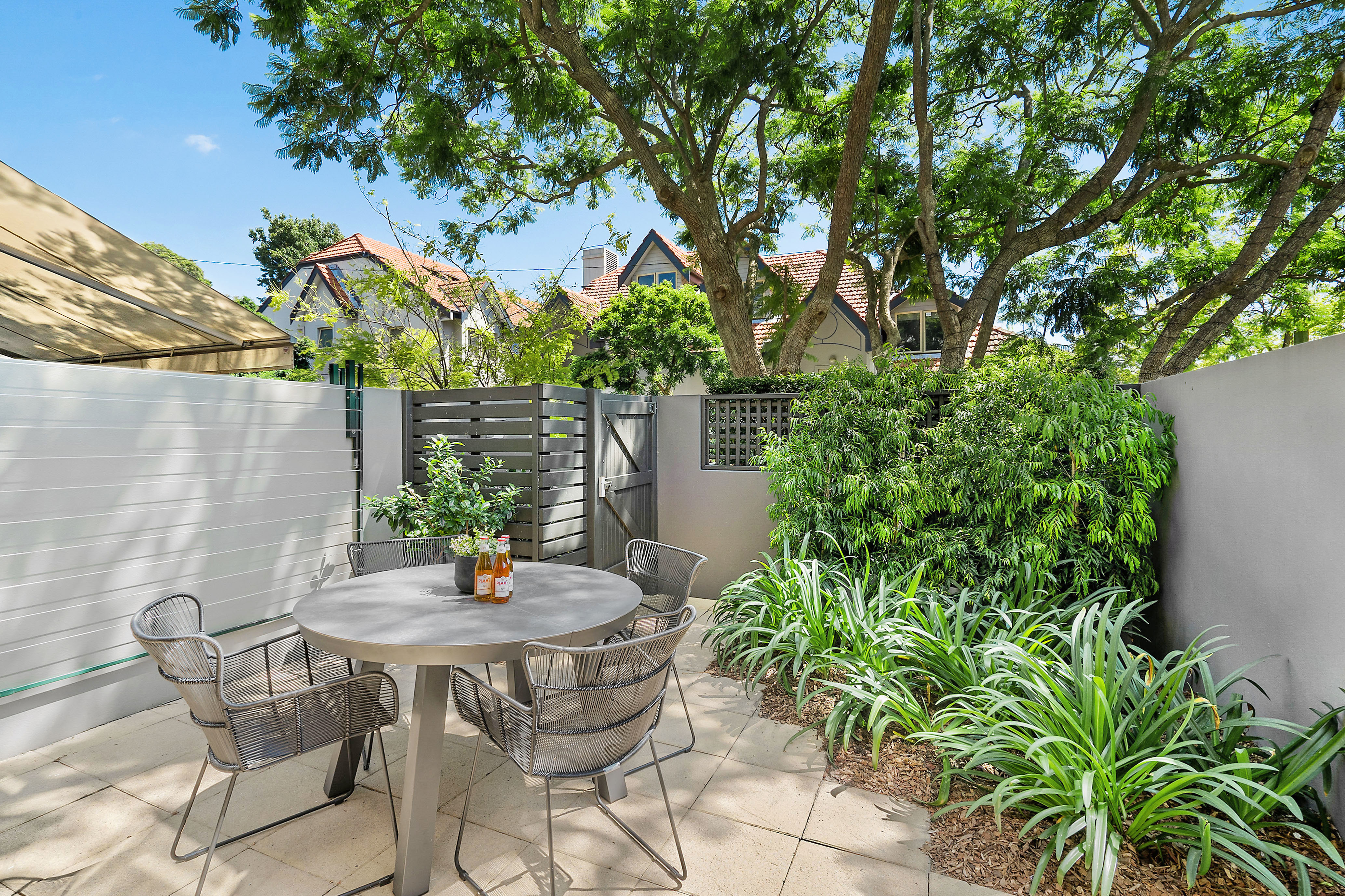 11 Sutherland Lane Cremorne 2090