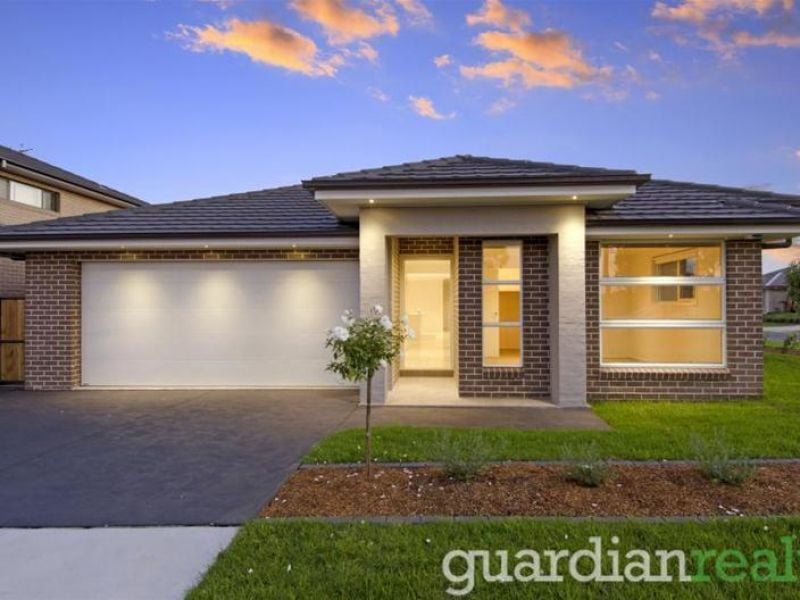 31 Estuary Crescent, The Ponds - Thumbnail 2