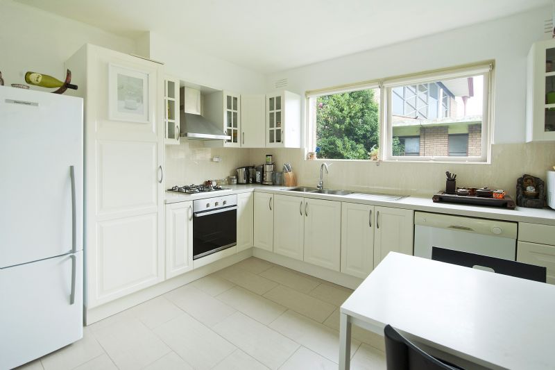 7/258 Ballarat Road, Footscray - Thumbnail 2