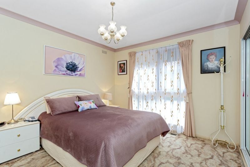 40 Linden Street, Altona Meadows - Thumbnail 7