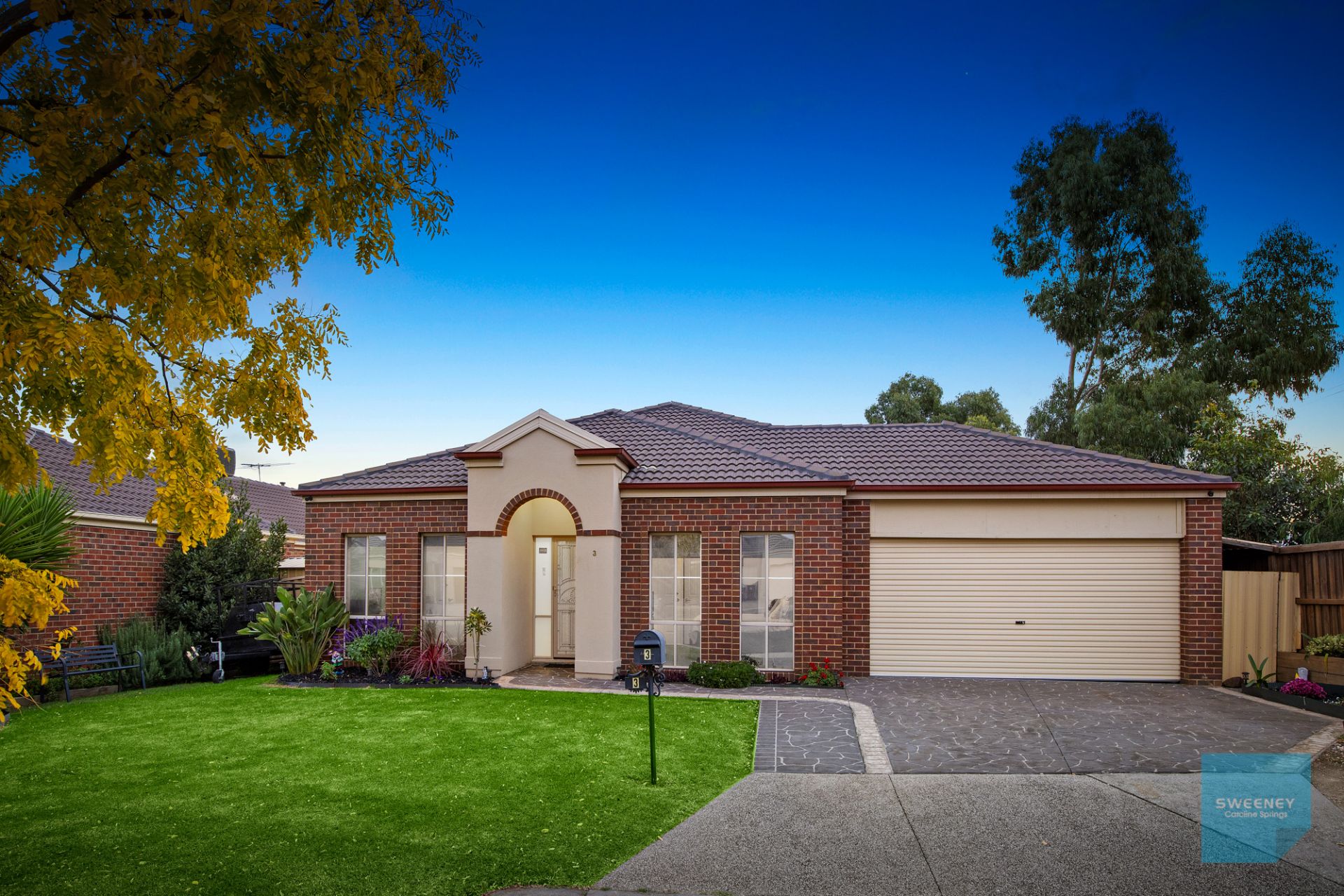 3 Barkly Close, Caroline Springs - Thumbnail 3