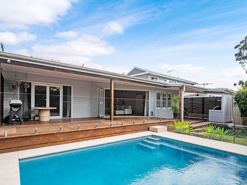 19 Bondell Avenue, Gymea NSW, Gymea - Thumbnail 2