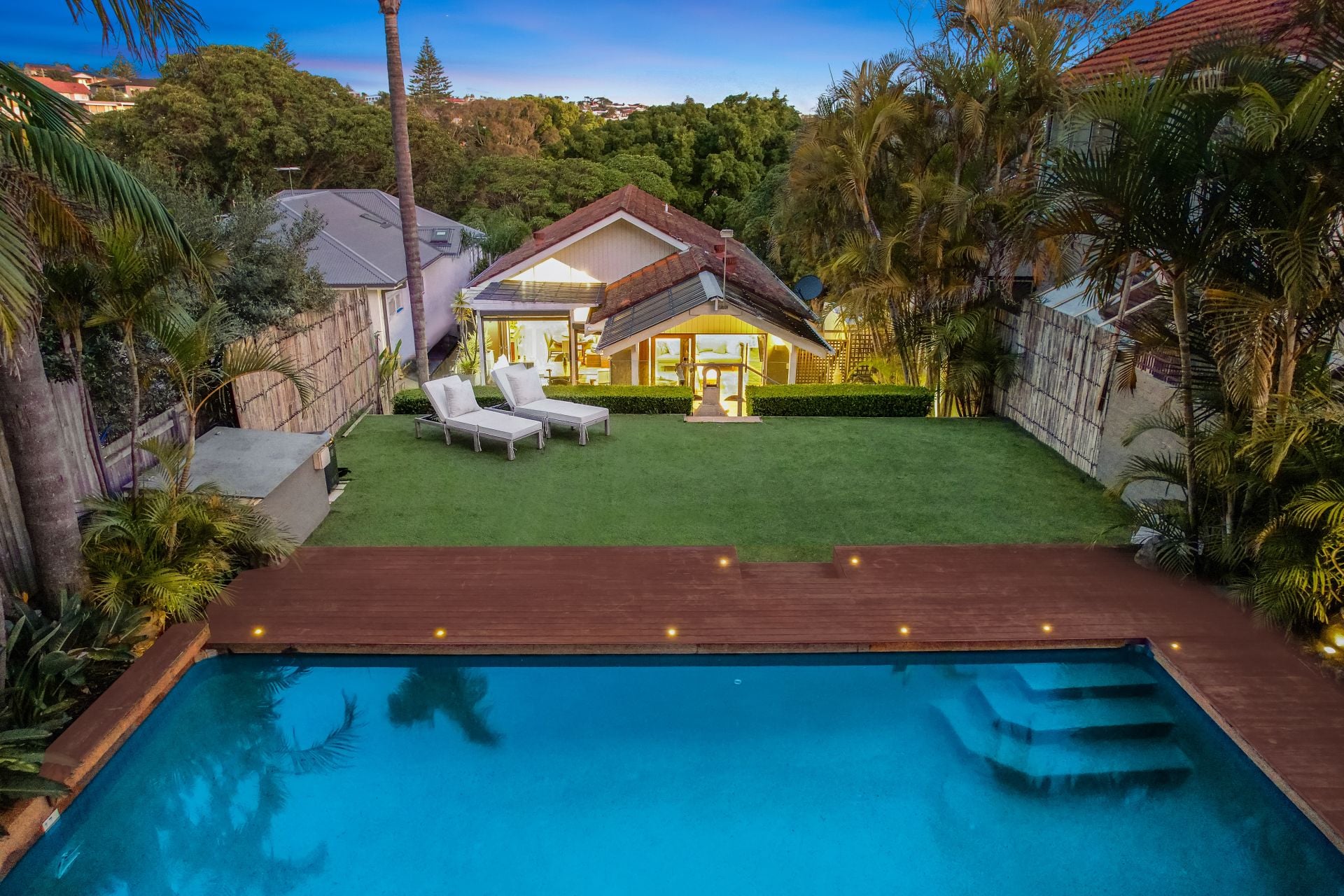 8 Courtenay Road, Rose Bay, Rose Bay - Thumbnail 2
