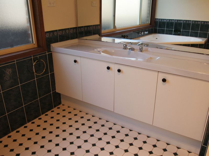 5 Beau Court, Quakers Hill