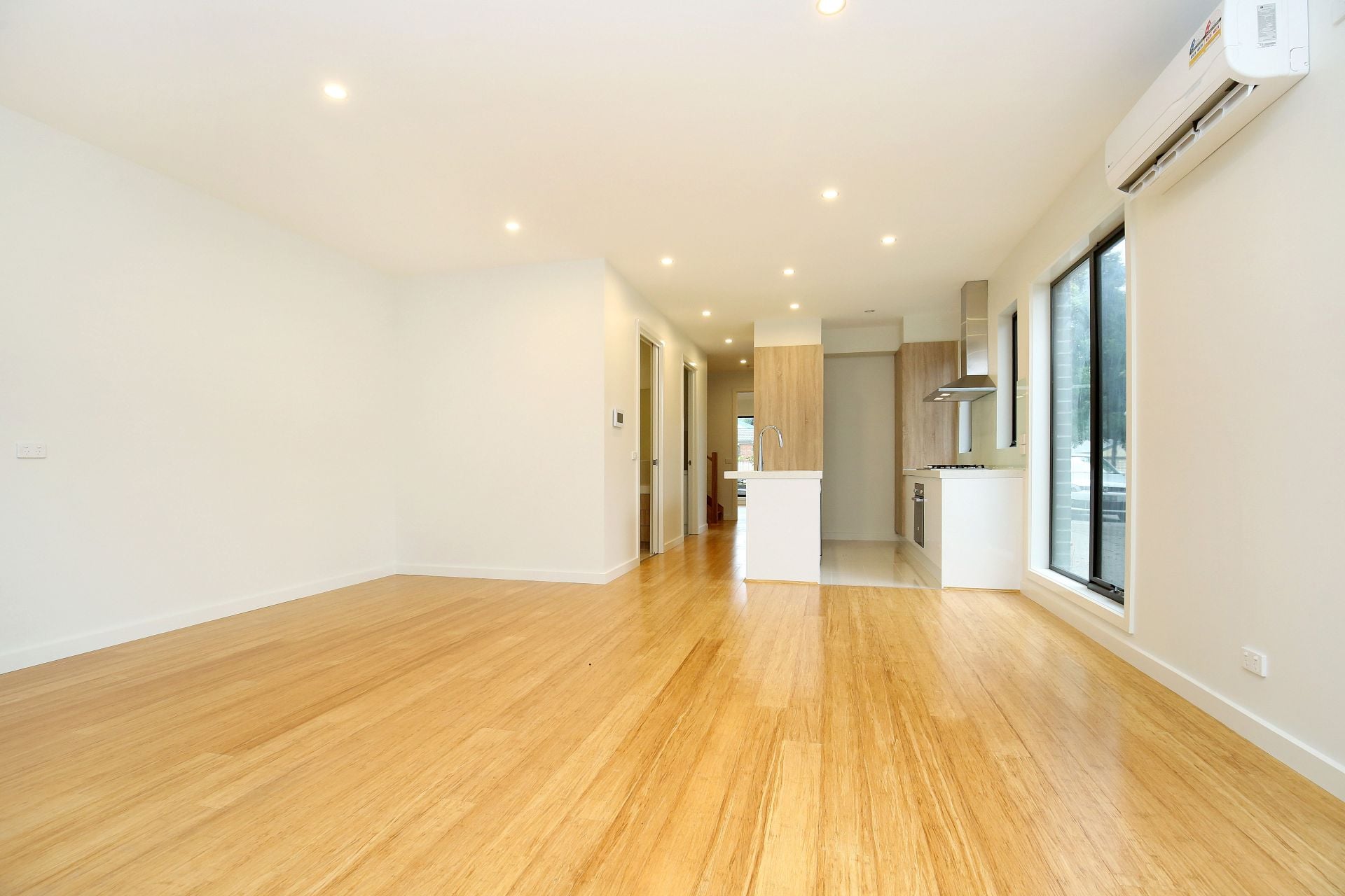 LUXURY LIVING IN A PERFECT LOCATION
