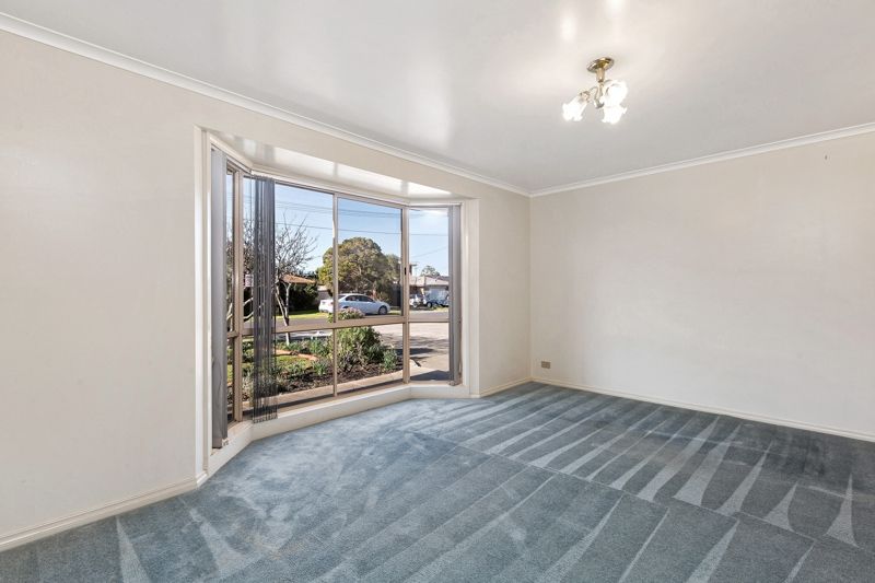 5 Mark Court, Seabrook - Thumbnail 7