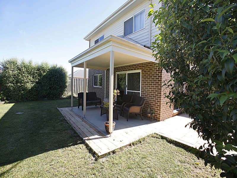 94 Foxwood Drive