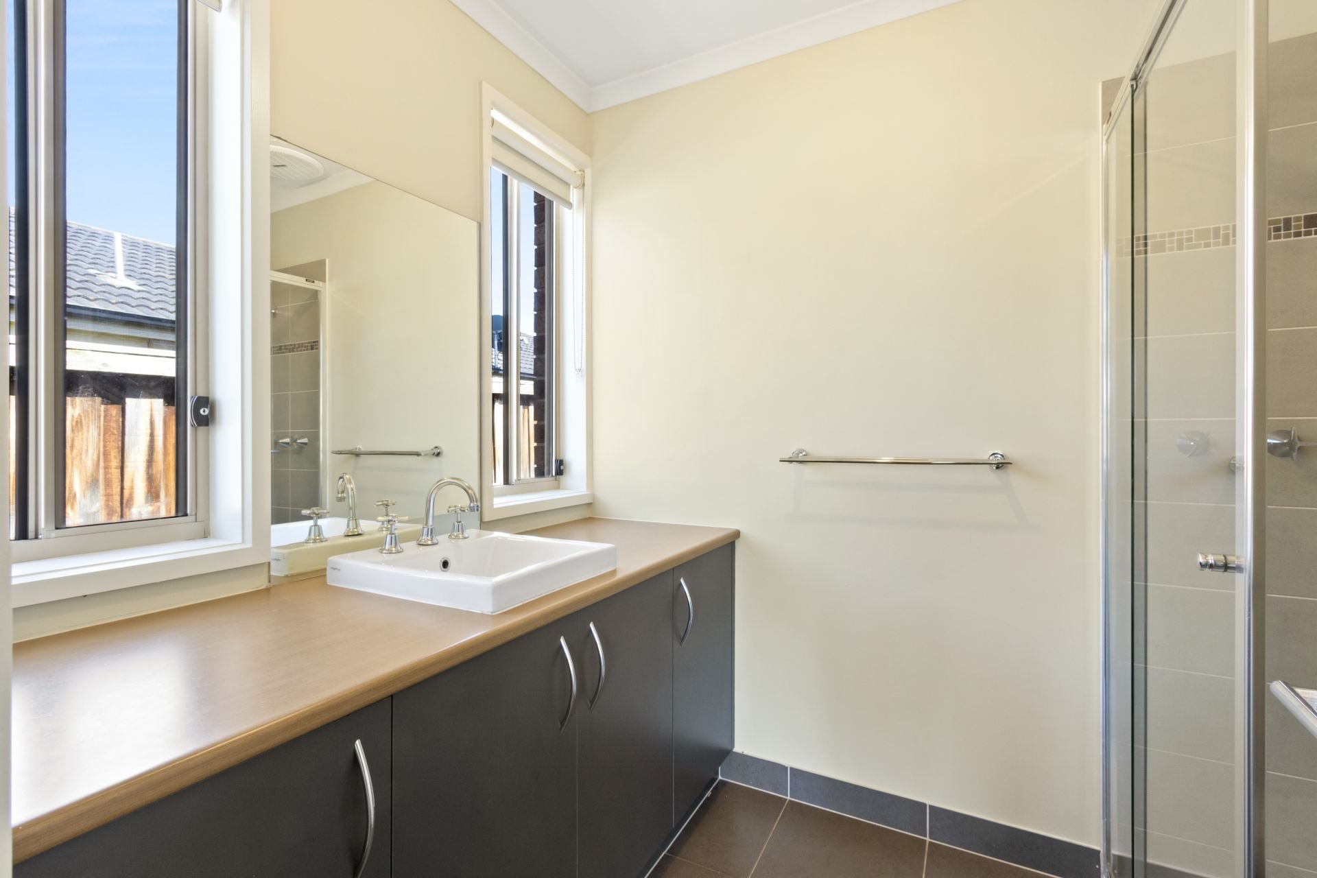 FABULOUS FOUR BEDROOM FAMILY HOME
