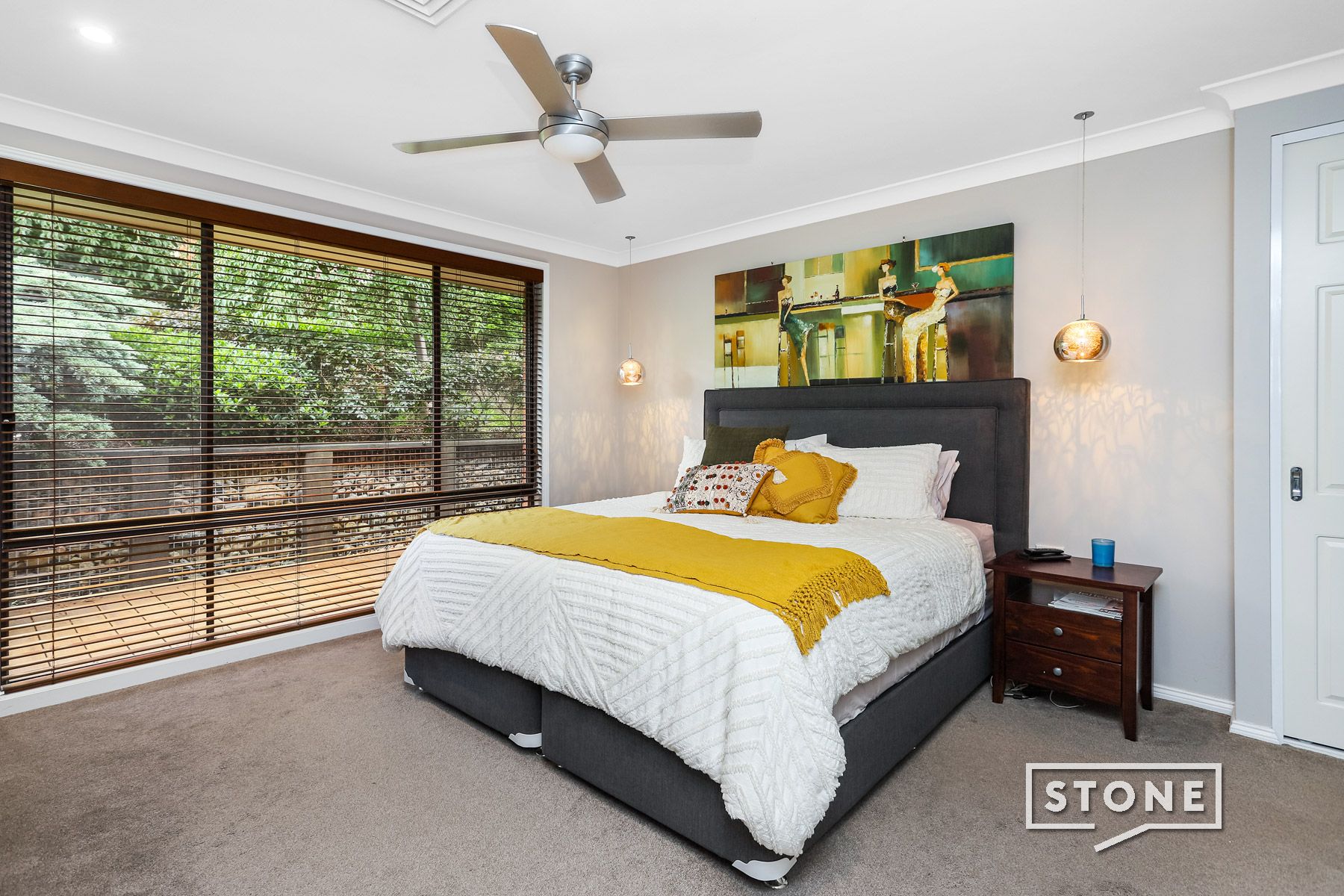 Real Estate For Lease 4 Pineview Place Dural , NSW