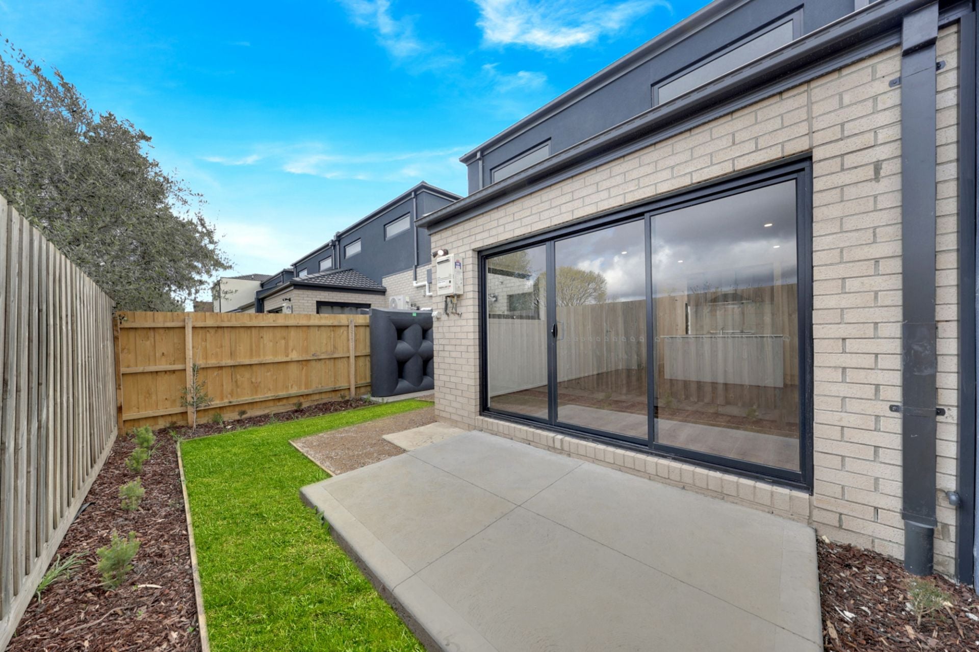 BRAND NEW BUILD IN EXCELLENT LOCATION!! 
**To inspect, enter property at 830 Plenty Road, South Morang**