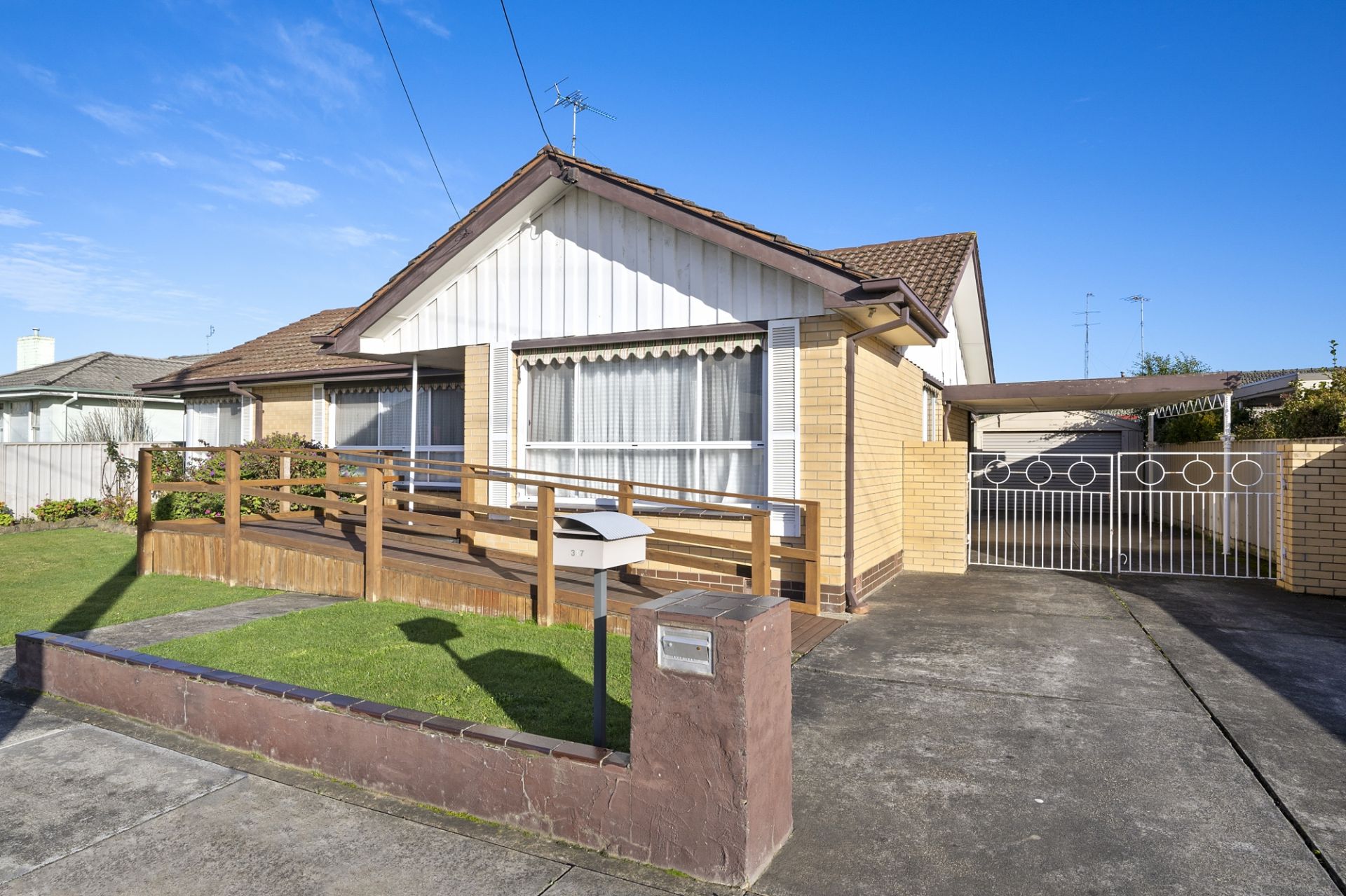 317 Dowling Street, Wendouree, Wendouree - Thumbnail 4
